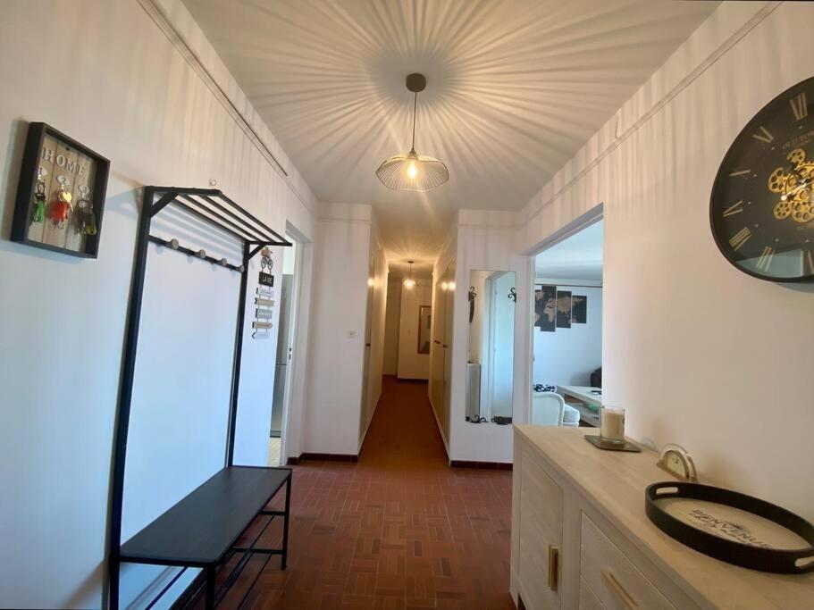 Le Buffel - Appartement 4 Chambres, Parking, Wi-Fi, Tram - 8Pers Montpellier Dış mekan fotoğraf